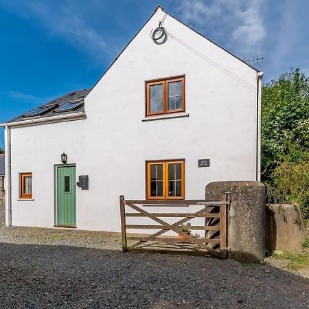 The Gatehouse At Y Gwesty Bach Vila Jordanston Exterior foto